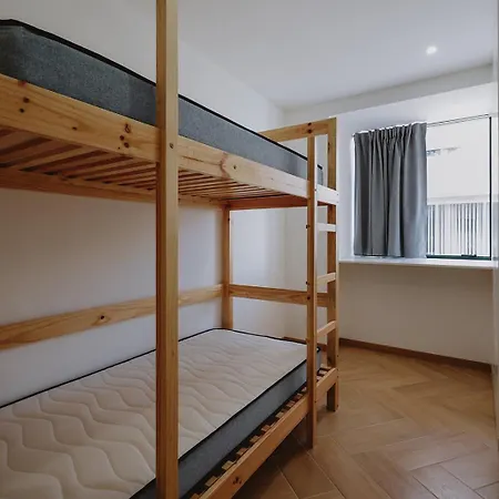888hostel&suites בית אירוח São João da Madeira